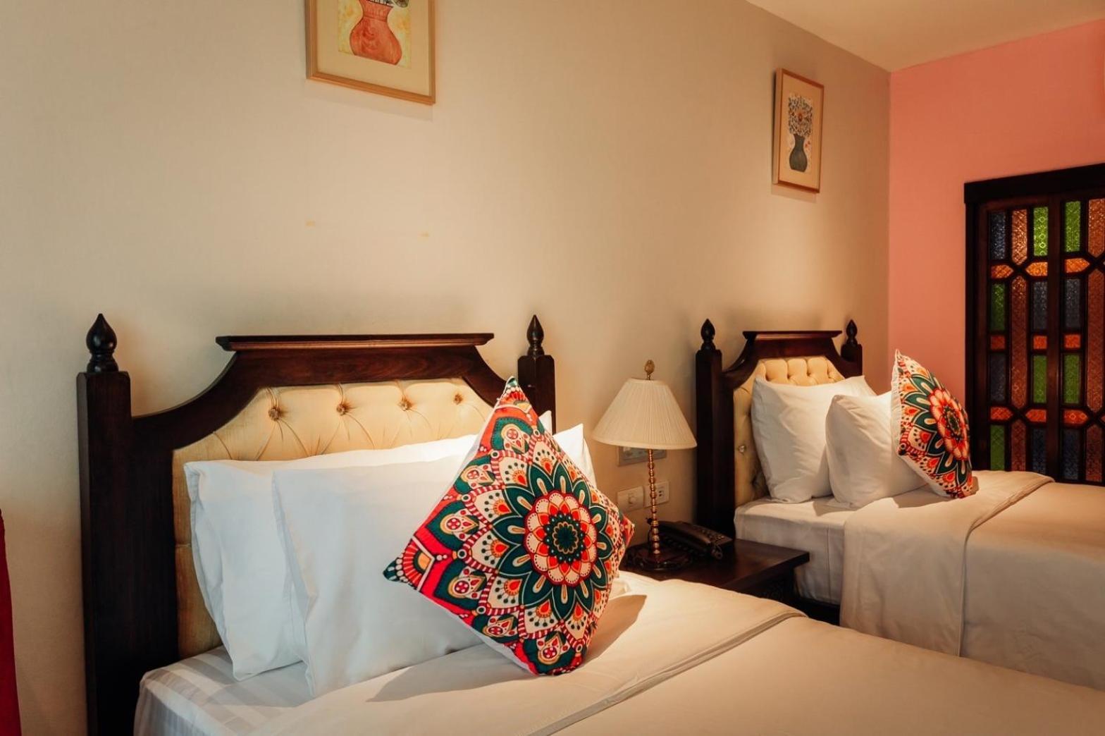 Sheik Istana Hotel Chiangmal Chiang Mai Bagian luar foto