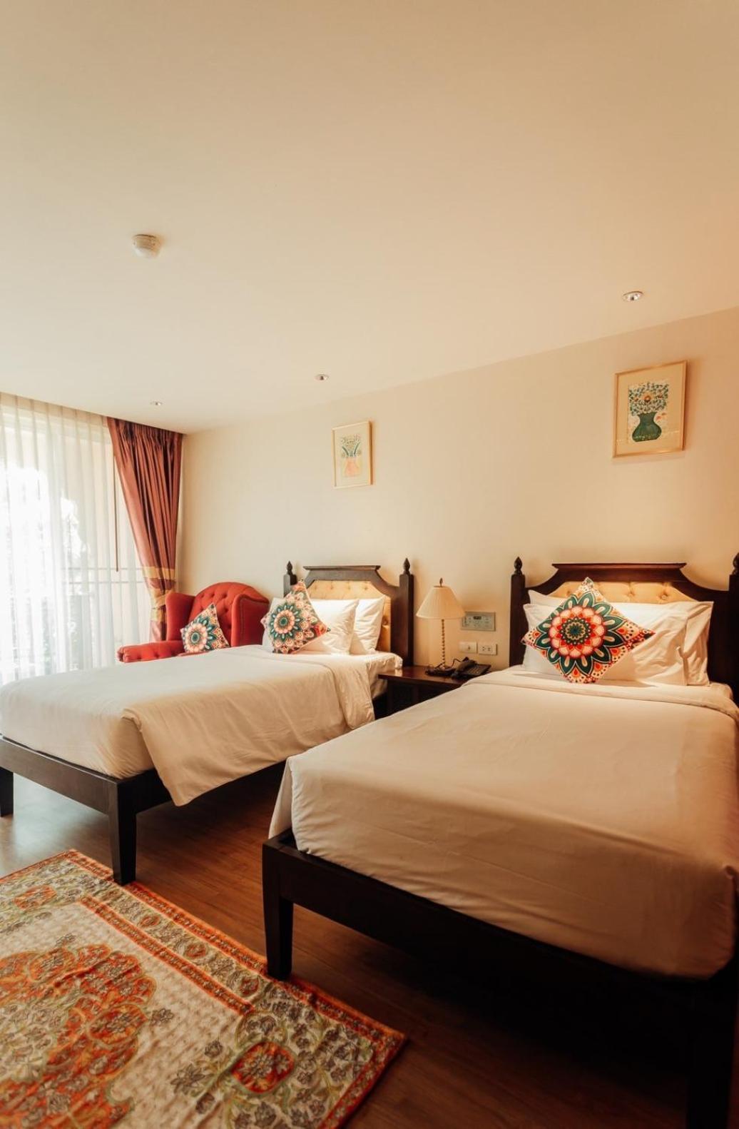 Sheik Istana Hotel Chiangmal Chiang Mai Bagian luar foto