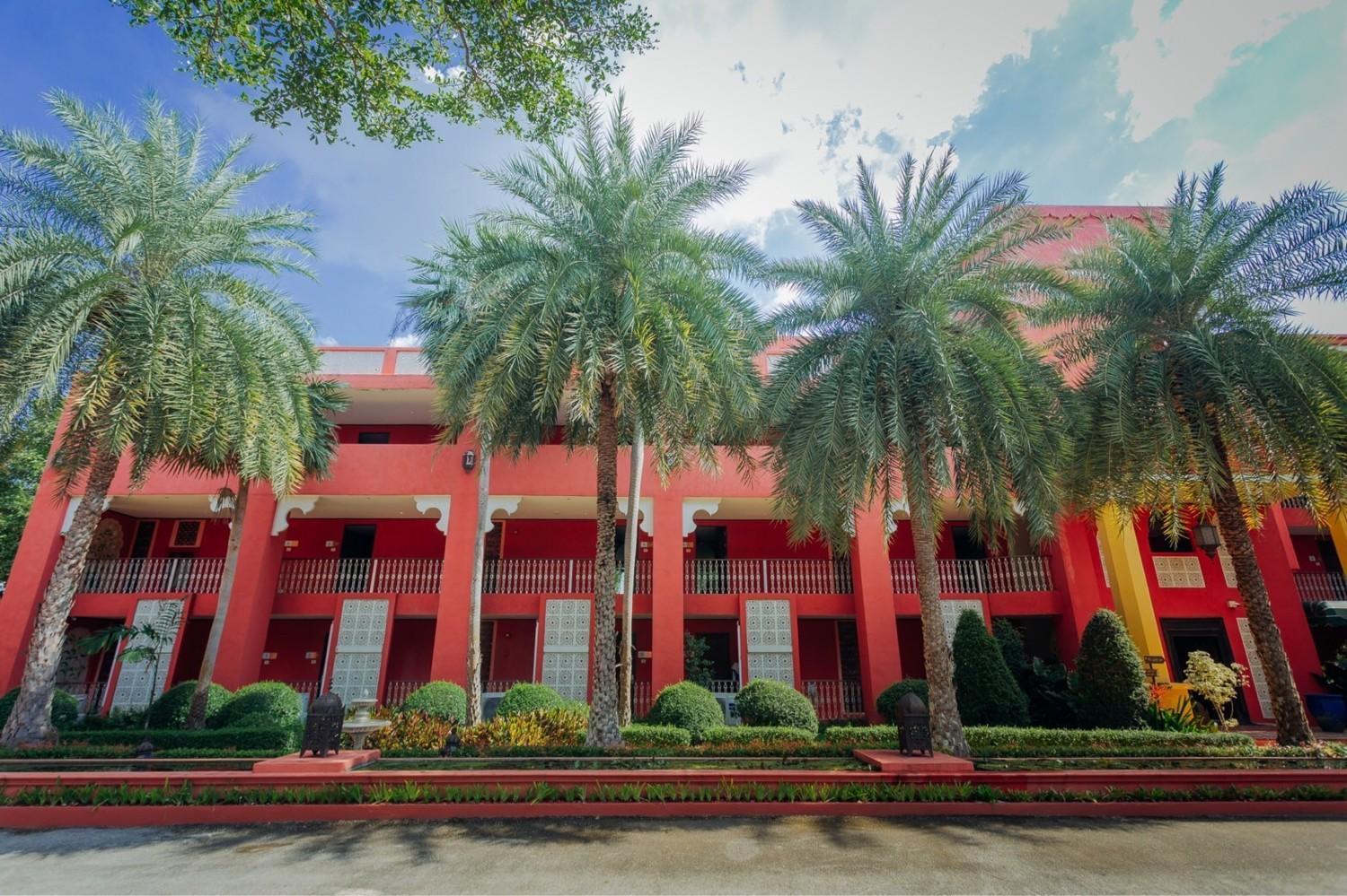 Sheik Istana Hotel Chiangmal Chiang Mai Bagian luar foto